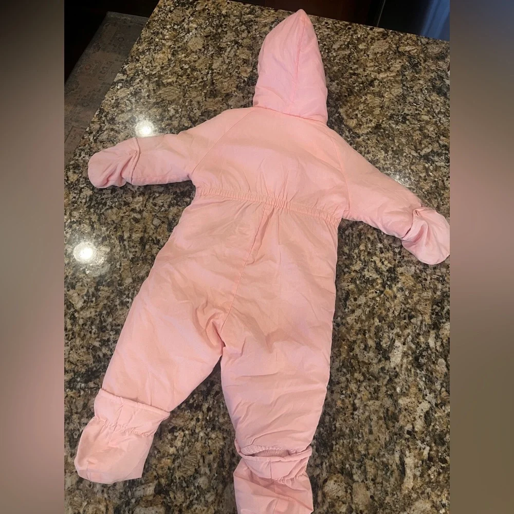 Adorable Vintage 24 M Ski Valley Snow Suit‎ Bear Embroidered Pink